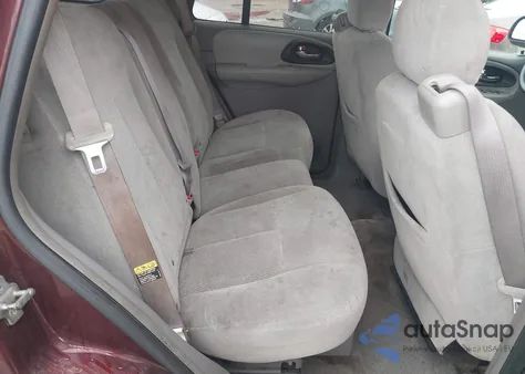 2006 Chevrolet Trailblazer Ls из США, поврежденный, VIN 1GNDT13S762152776